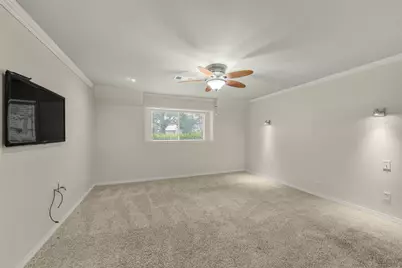 14915 Chadbourne Drive, Houston, TX 77079 - Photo 23