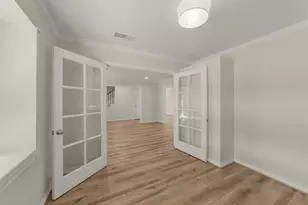 14915 Chadbourne Dr, Houston, TX 77079 - Photo 7