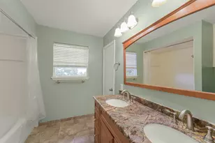 14915 Chadbourne Dr, Houston, TX 77079 - Photo 33