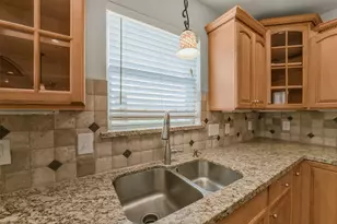 14915 Chadbourne Dr, Houston, TX 77079 - Photo 17