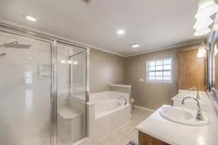 320 Lakefront Dr, Onalaska, TX 77360 - Photo 17