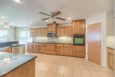 320 Lakefront Drive, Onalaska, TX 77360 - Photo 7