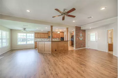 320 Lakefront Drive, Onalaska, TX 77360 - Photo 11