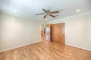 320 Lakefront Dr, Onalaska, TX 77360 - Photo 19