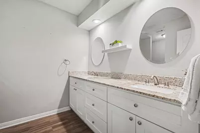 10819 Jaycreek Drive, Houston, TX 77070 - Photo 17