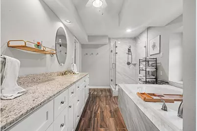 10819 Jaycreek Drive, Houston, TX 77070 - Photo 21