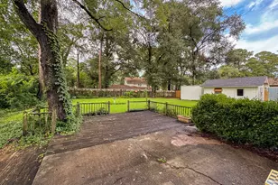 229 Hickory Dr, Huntsville, TX 77340 - Photo 25