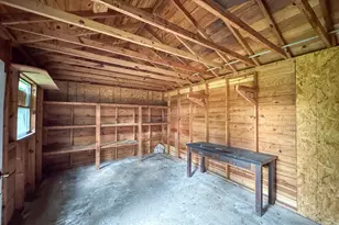 229 Hickory Dr, Huntsville, TX 77340 - Photo 31