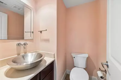 1912 Woodbury Street, Houston, TX 77030 - Photo 23
