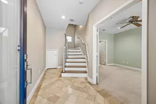 1912 Woodbury St, Houston, TX 77030 - Photo 13