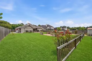 33039 Lois Ln, Magnolia, TX 77354 - Photo 3