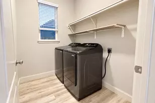 3502 Pentland Downs St, Pearland, TX 77584 - Photo 17