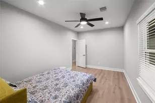 410 E 41st St, Houston, TX 77022 - Photo 17