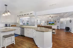 125 Golfview Dr, Hilltop Lakes, TX 77871 - Photo 21