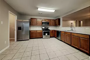 8134 Tassel Field Ln, Humble, TX 77338 - Photo 9
