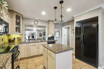 1423 Richelieu Lane, Houston, TX 77018 - Photo 9
