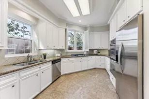 2403 Potomac Dr, Houston, TX 77057 - Photo 15