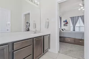 658 W Linnwood Dr, New Caney, TX 77357 - Photo 17