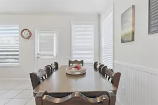 658 W Linnwood Dr, New Caney, TX 77357 - Photo 9