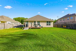 658 W Linnwood Dr, New Caney, TX 77357 - Photo 23