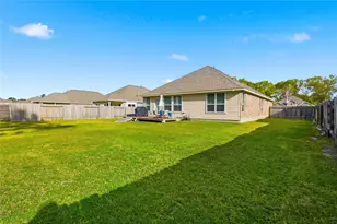 658 W Linnwood Dr, New Caney, TX 77357 - Photo 25