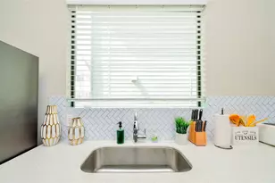 3804 Leeland St, Houston, TX 77003 - Photo 23