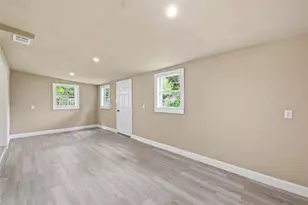 3930 Hartel St, Beaumont, TX 77705 - Photo 15