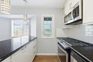 1704 Cherry Orchard Dr, Austin, TX 78745 - Photo 9