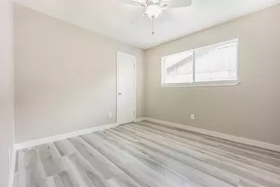 15802 Edenvale Street, Friendswood, TX 77546 - Photo 13