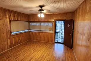 4612 Hain St, Houston, TX 77009 - Photo 3