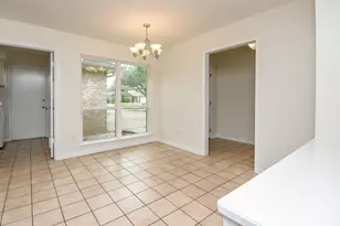 14206 Ella Lee Ln, Houston, TX 77077 - Photo 9