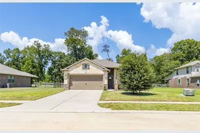 218 Rocky Ridge Drive, Anahuac, TX 77514 - Photo 3