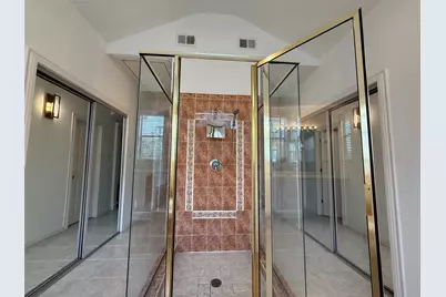 118 Detering Street, Houston, TX 77007 - Photo 17