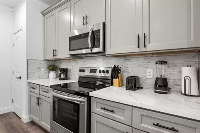 8636 Scott Street #A, Houston, TX 77051 - Photo 7