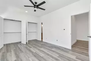 8636 Scott St, Houston, TX 77051 - Photo 13