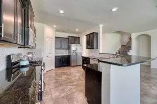 22418 Mary Rogers Trl, Richmond, TX 77469 - Photo 13