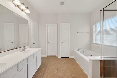 78 S Archwyck Circle, Houston, TX 77382 - Photo 37