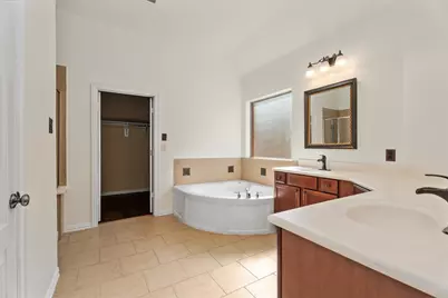 18510 N Settlers Shore Drive, Cypress, TX 77433 - Photo 17