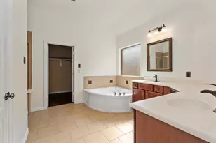 18510 N Settlers Shore Dr, Cypress, TX 77433 - Photo 17