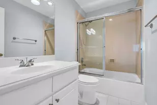 41 Wynden Oaks Dr, Houston, TX 77056 - Photo 25
