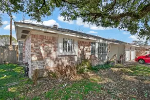 9326 Willow Meadow Dr, Houston, TX 77031 - Photo 1