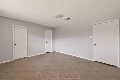 9326 Willow Meadow Drive, Houston, TX 77031 - Photo 29