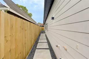 4029 Knoxville St, Houston, TX 77051 - Photo 33