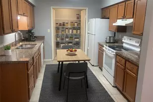 7400 Bellerive Dr, Houston, TX 77036 - Photo 3