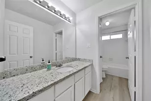 3207 Leila Oaks Dr, Houston, TX 77082 - Photo 39