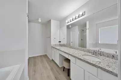 3207 Leila Oaks Drive, Houston, TX 77082 - Photo 31