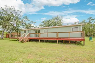 1142 Private Rd 648, Bay City, TX 77414 - Photo 9