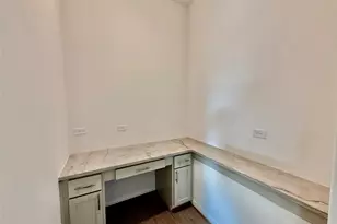 719 Evergreen Frst Ln, Rosharon, TX 77583 - Photo 9