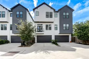 10926 Fire Creek Dr, Houston, TX 77043 - Photo 1