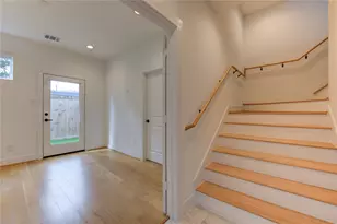 10926 Fire Creek Dr, Houston, TX 77043 - Photo 3